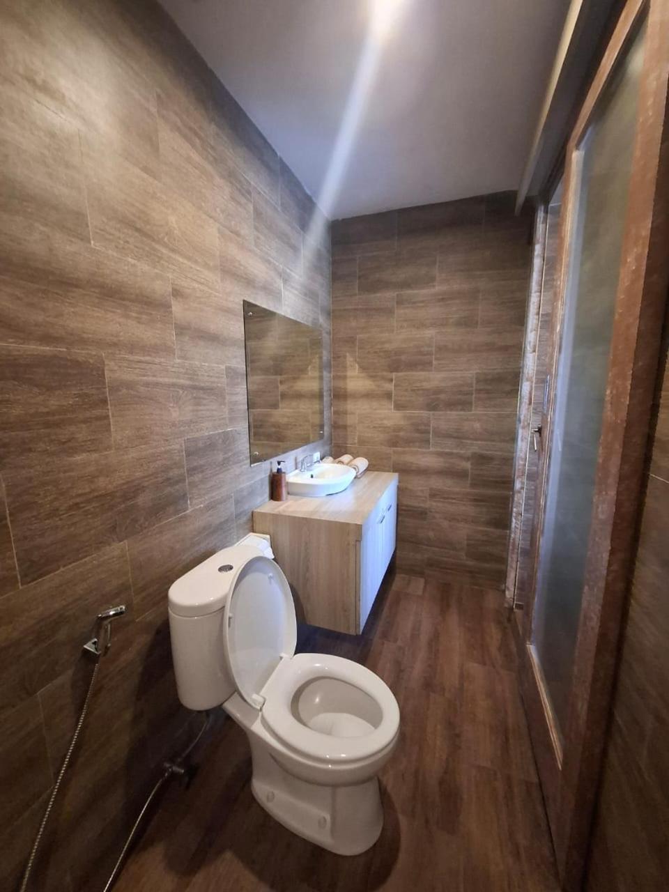 Nang Ade House Hotel Ubud Eksteriør billede