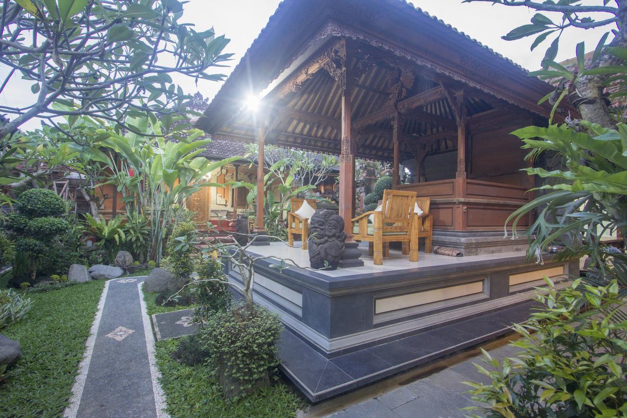 Nang Ade House Hotel Ubud Eksteriør billede