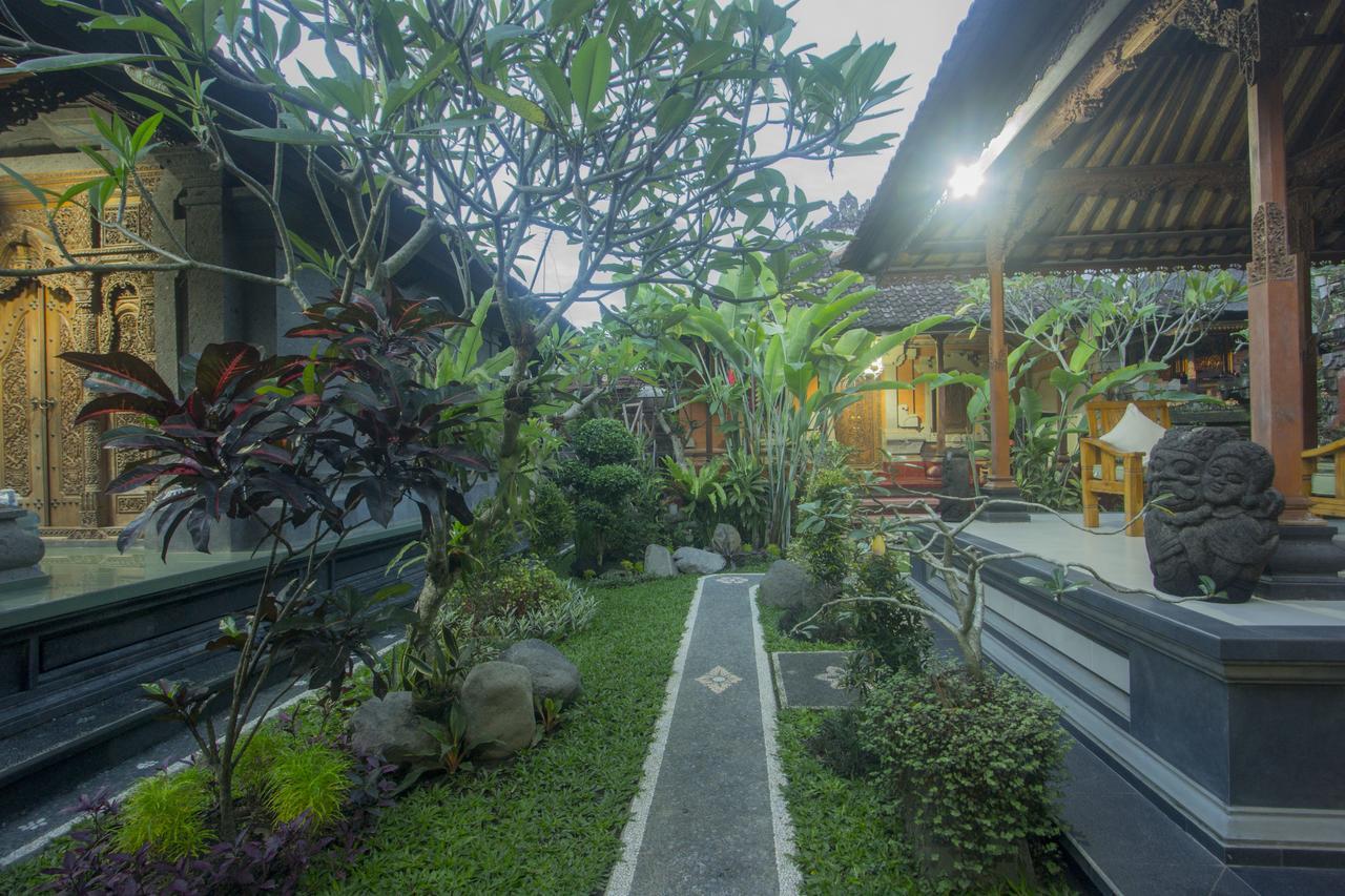 Nang Ade House Hotel Ubud Eksteriør billede